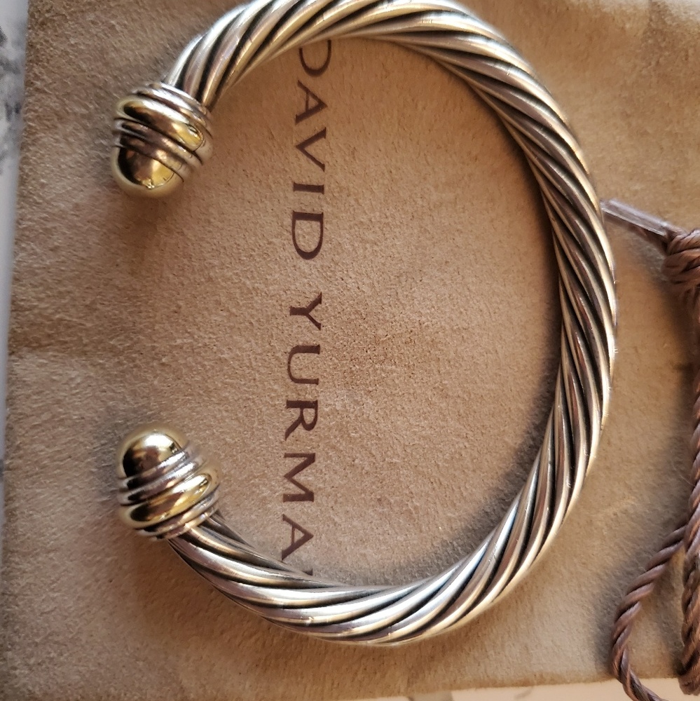 Authentic  David yurman  bracelet